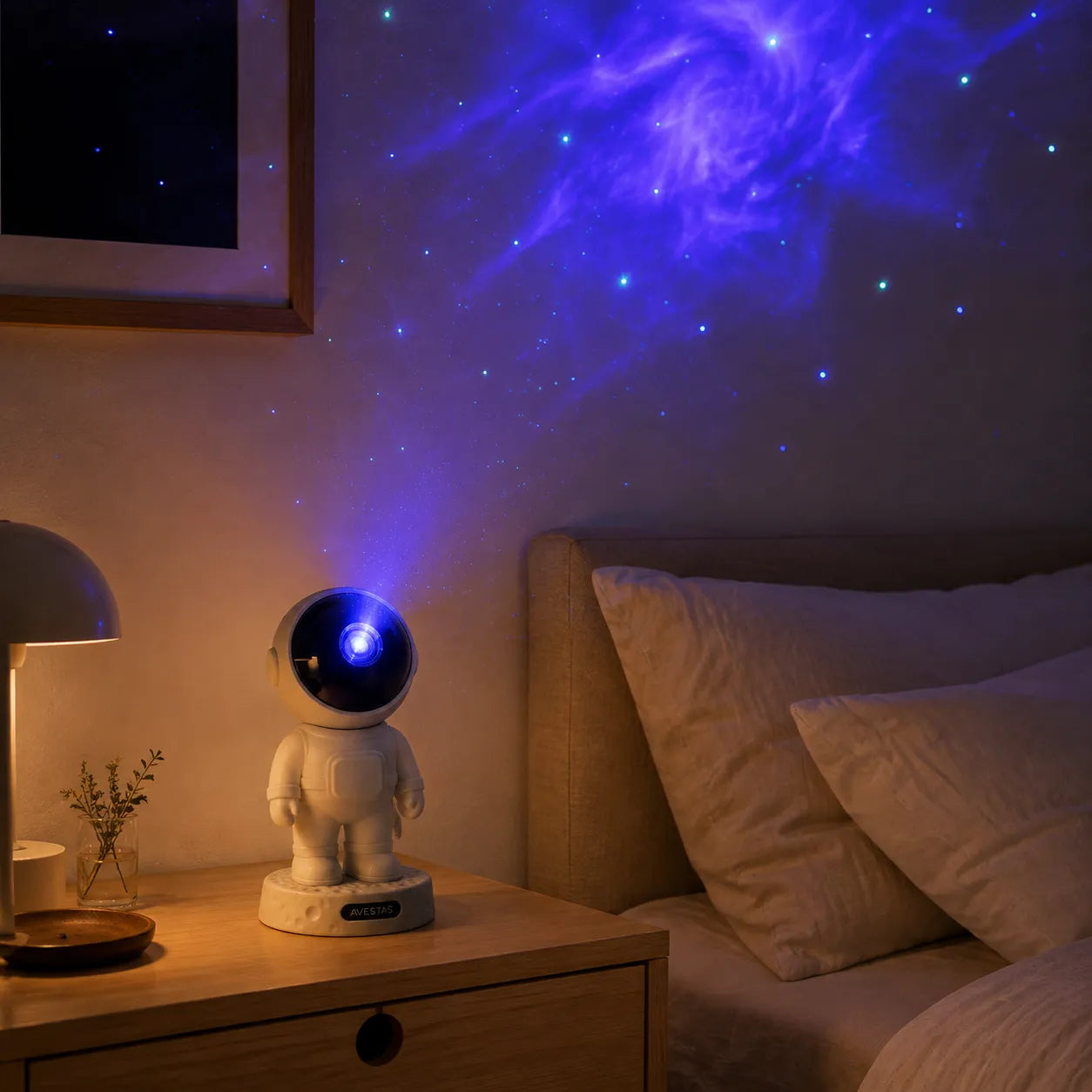 AVESTAS Signature Astronaut Galaxy Projector